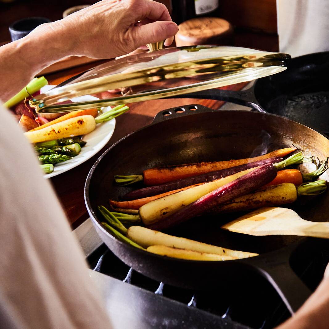 No. 11 Deep Skillet + Lid - Image 4